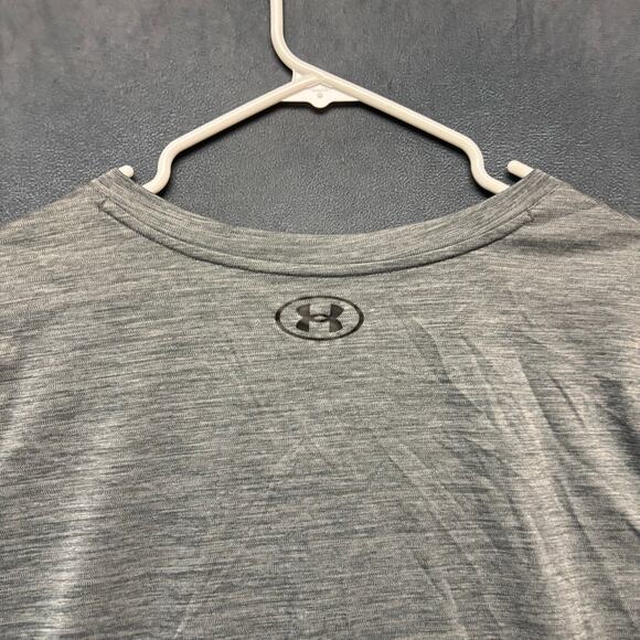 Under Armour HeatGear Gray V-Neck Tee 1X Plus Size Activewear Shirt Gorpcore Gym - Picture 10 of 11
